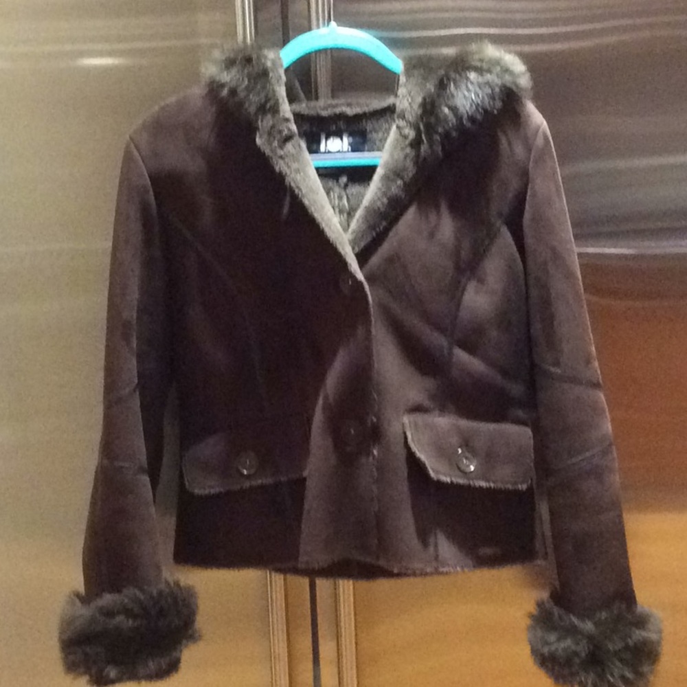 Jacket - Picture 4 of 4